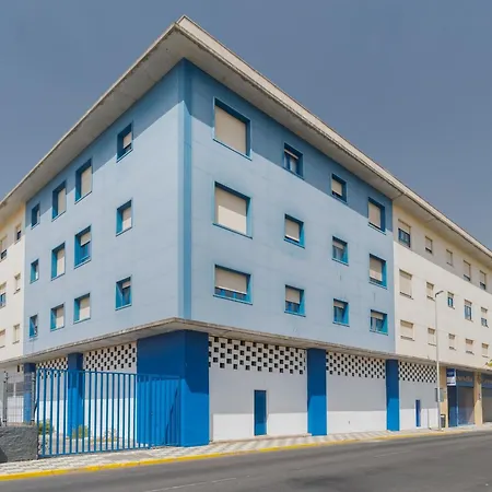 Апартаменты Luxsevilla Moderno Piscina Free Parking