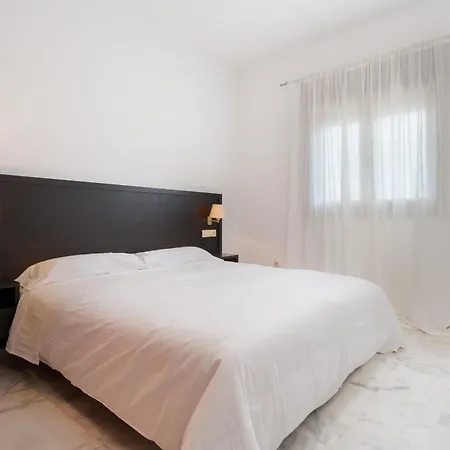 Luxsevilla Moderno Piscina Free Parking Апартаменты