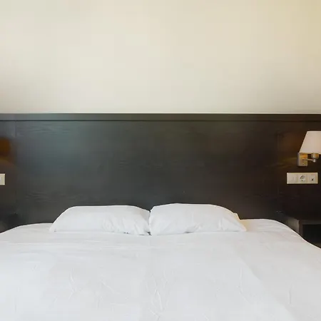 Апартаменты Luxsevilla Moderno Piscina Free Parking Бормухос